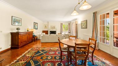 provencal house 6 Rooms for sale on DRAGUIGNAN (83300)