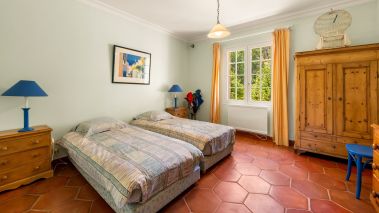 provencal house 6 Rooms for sale on DRAGUIGNAN (83300)
