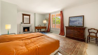 provencal house 6 Rooms for sale on DRAGUIGNAN (83300)