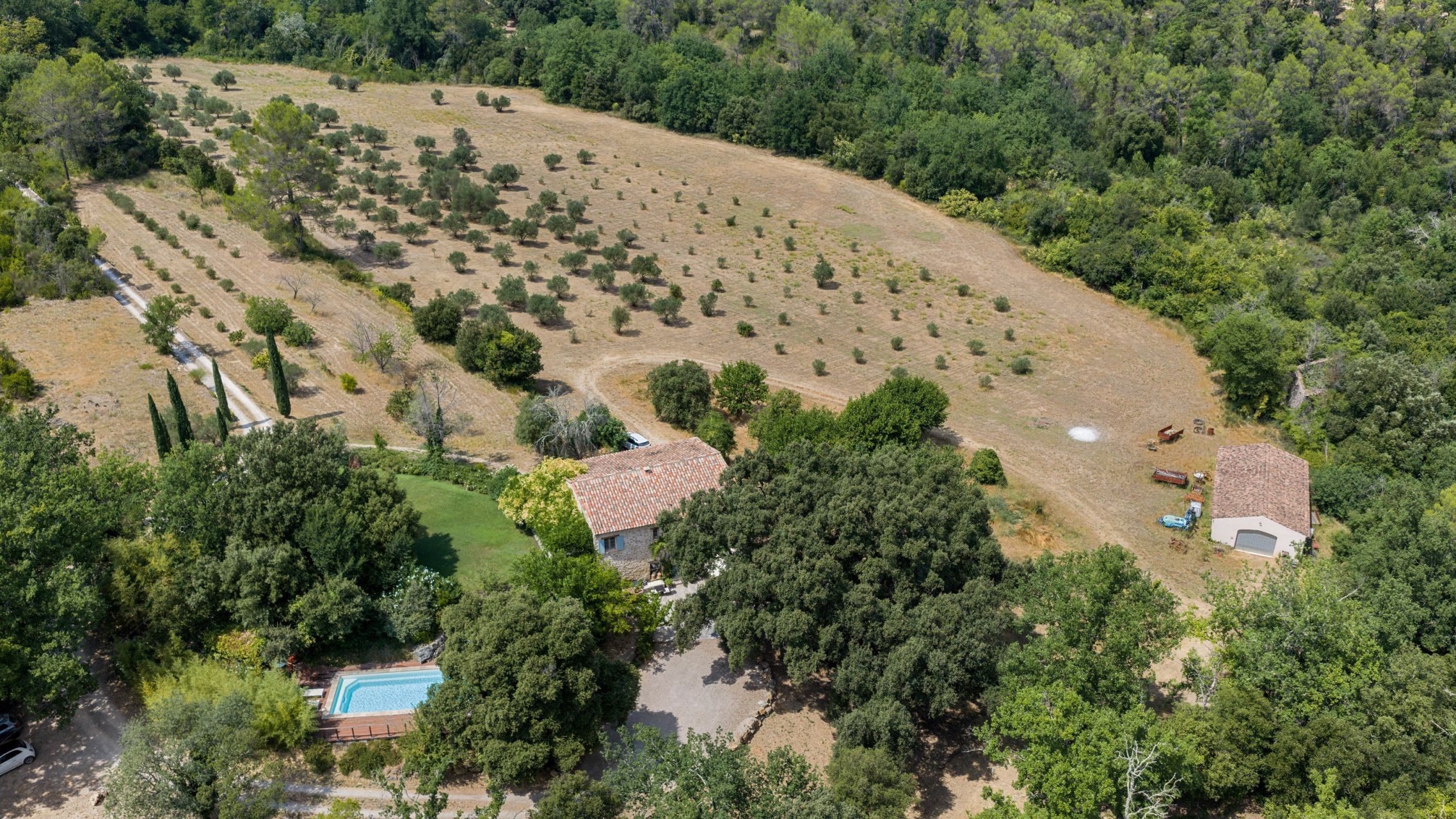 provencal house 6 Rooms for sale on LORGUES (83510)