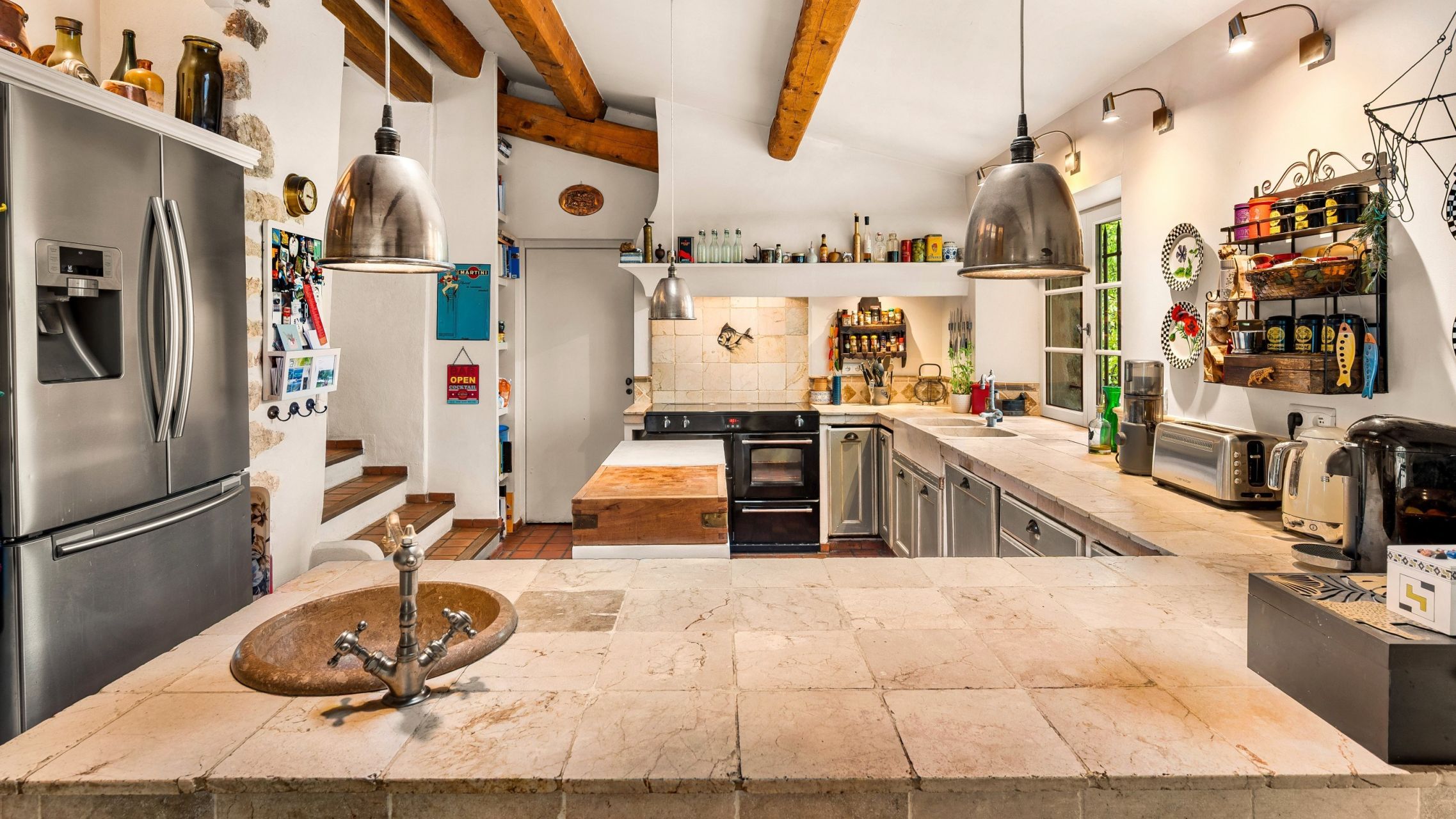 provencal house 6 Rooms for sale on LORGUES (83510)
