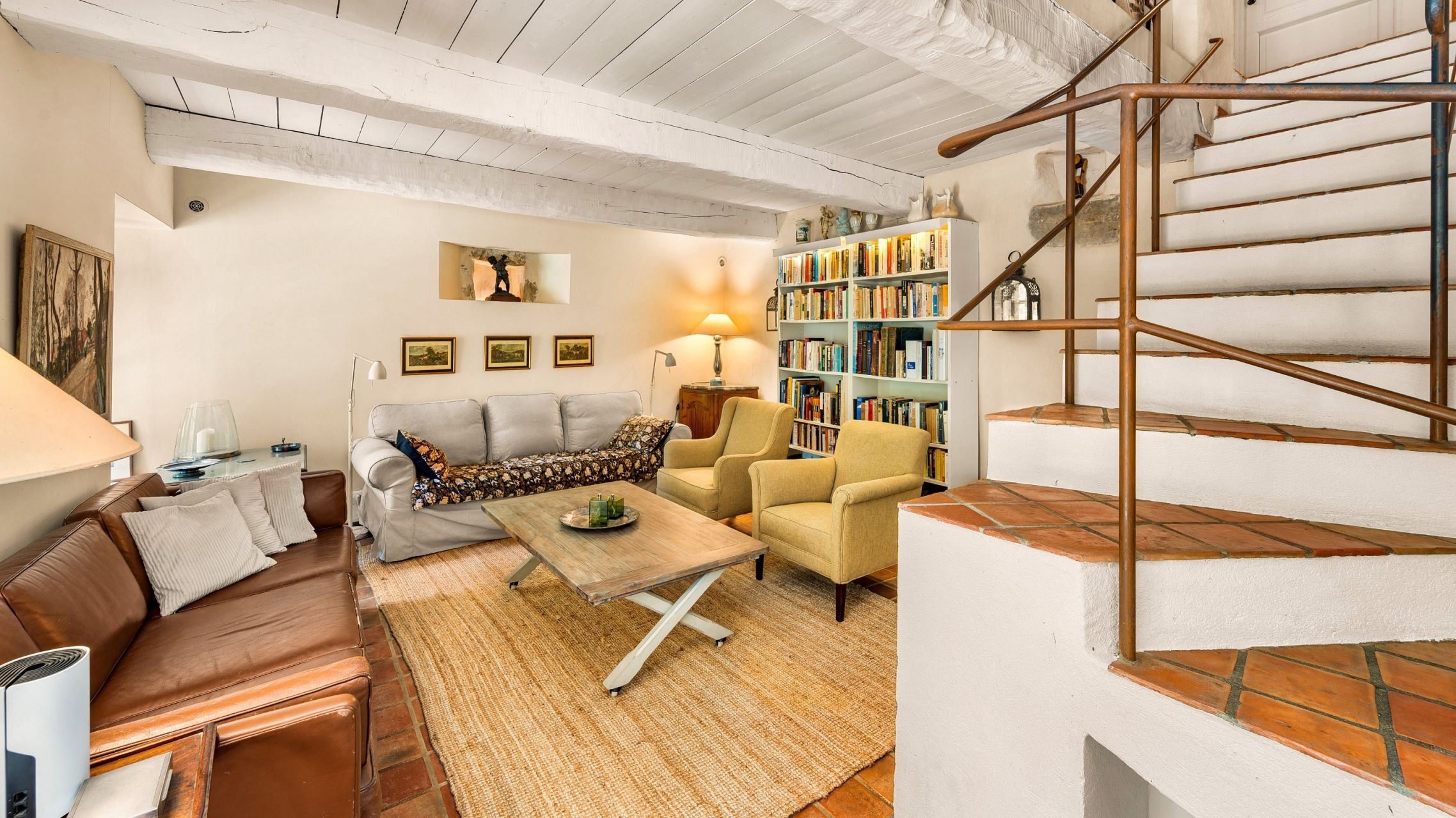 provencal house 6 Rooms for sale on LORGUES (83510)