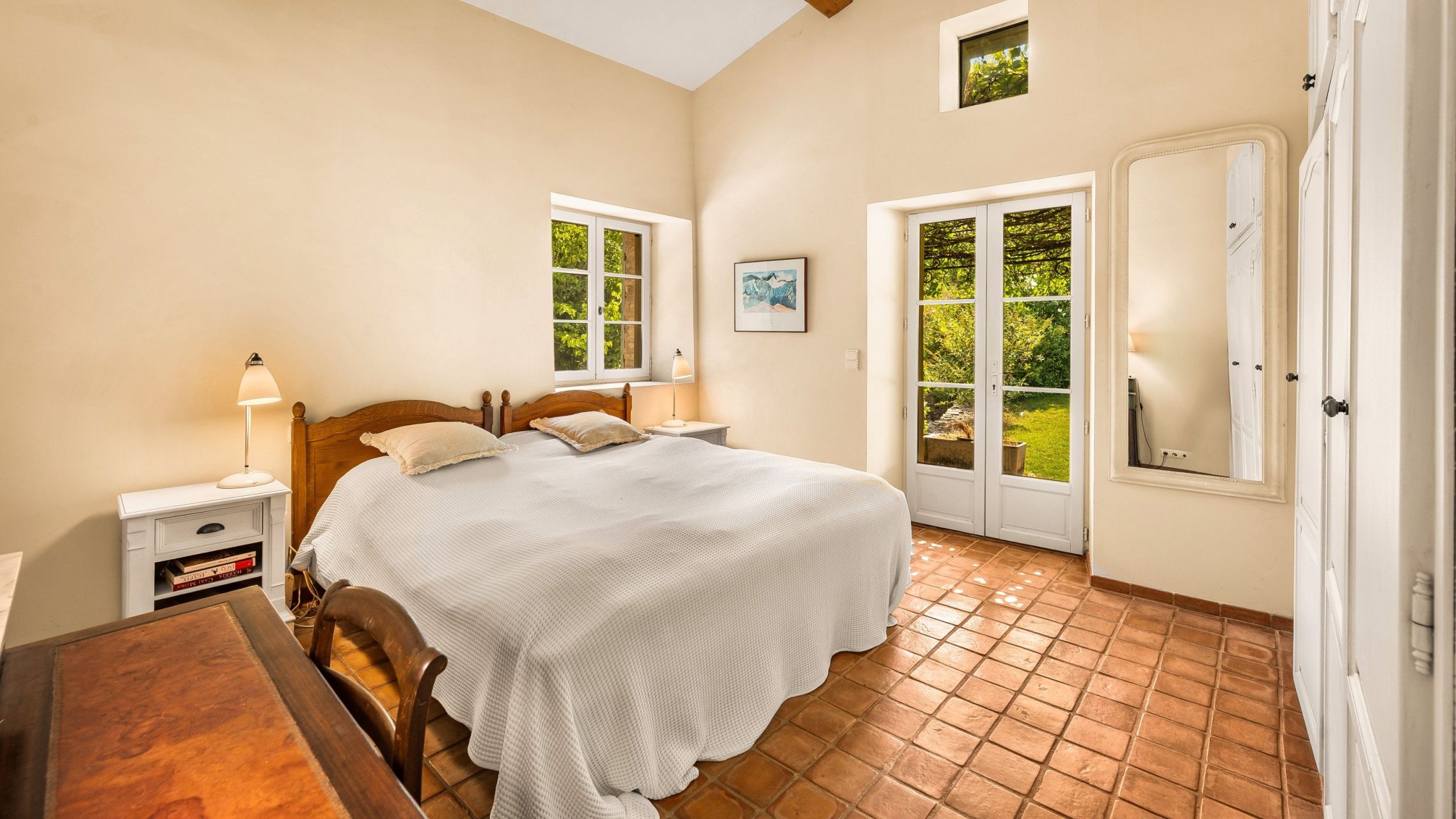provencal house 6 Rooms for sale on LORGUES (83510)