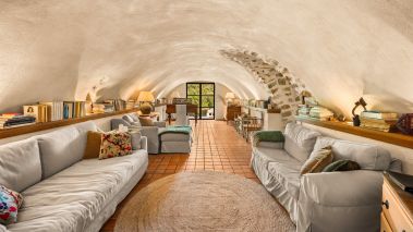 maison provençale 6 Pièces en vente sur LORGUES (83510)