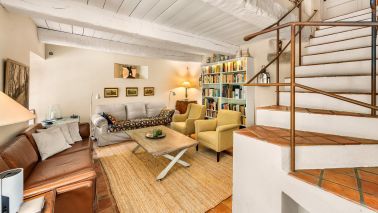 provencal house 6 Rooms for sale on LORGUES (83510)
