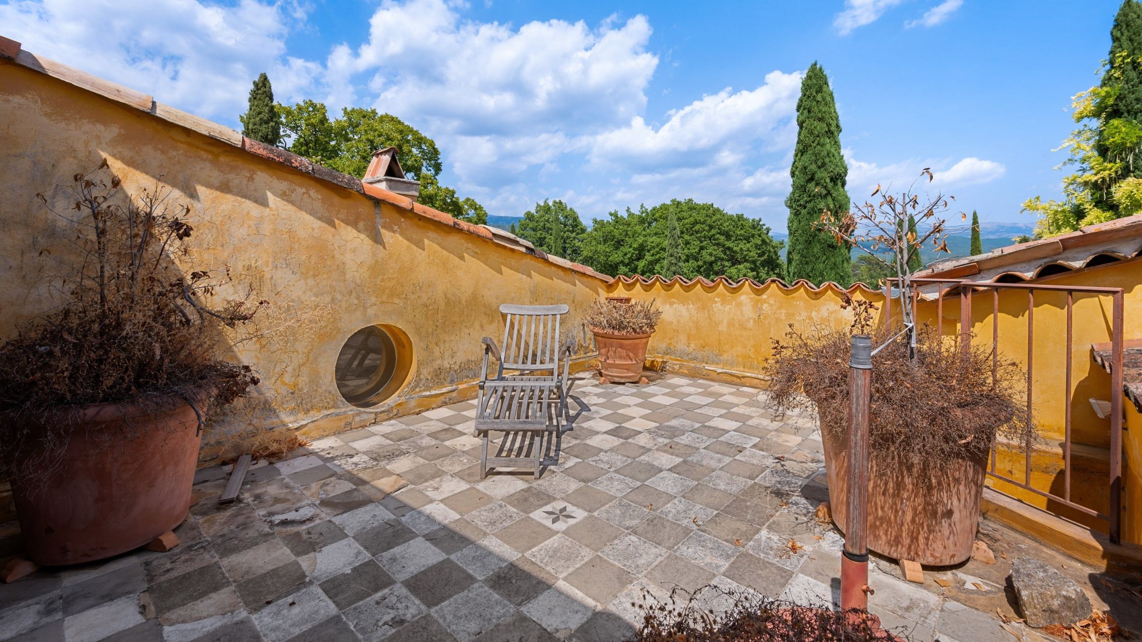 bastide 7 Rooms for sale on CALLIAN (83440)