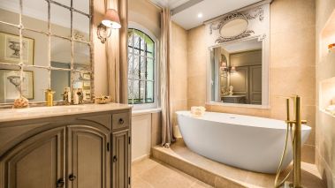 maison provençale 7 Pièces en vente sur DRAGUIGNAN (83300)