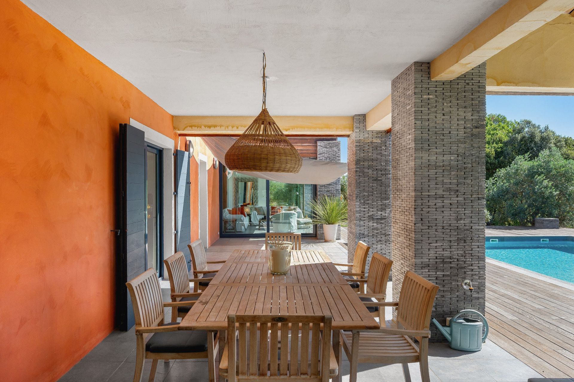 maison 5 Pièces en vente sur COTIGNAC (83570)