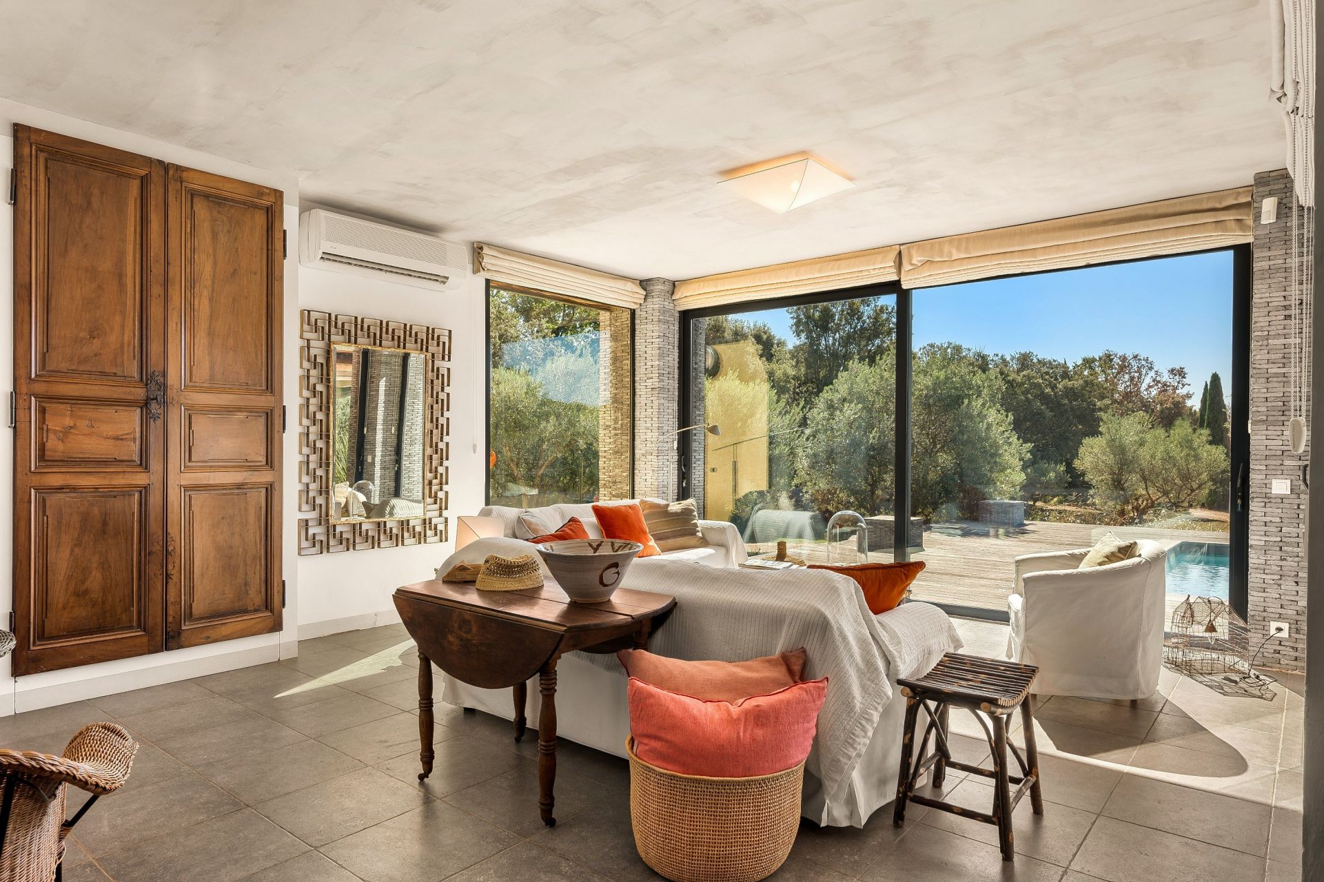 maison 5 Pièces en vente sur COTIGNAC (83570)