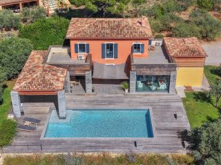 maison 5 Pièces en vente sur COTIGNAC (83570)
