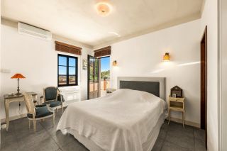 maison 5 Pièces en vente sur COTIGNAC (83570)