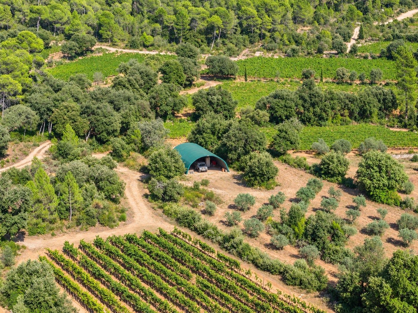 propriété 10 Pièces en vente sur COTIGNAC (83570)