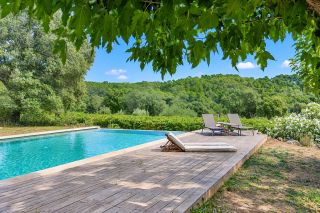 propriété 10 Pièces en vente sur COTIGNAC (83570)