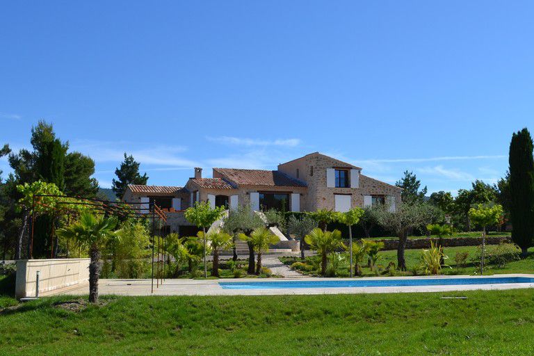 Propriété de 9 ha avec bel hôtel particulier